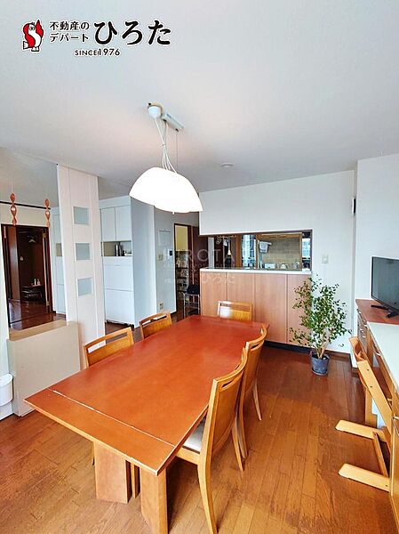 リビング/ダイニングを拡大表示