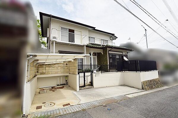 神戸市西区北山台2丁目　南東向き日当たり良好！！