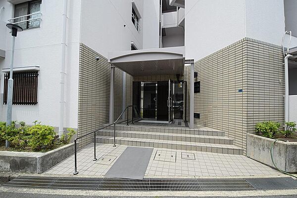エントランスを拡大表示