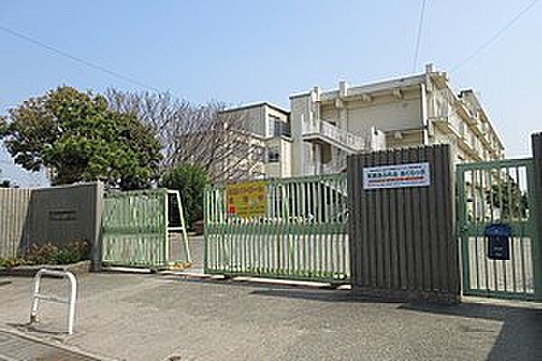 【中学校】宝塚市立安倉中学校まで1459ｍ