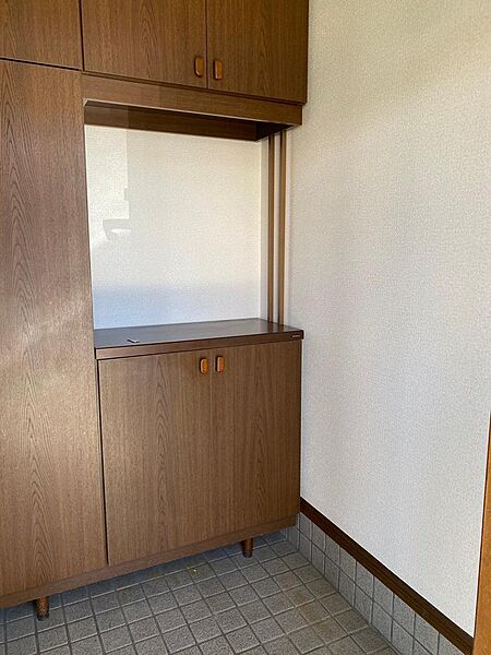 detached 北海道滝川市黄金町東２丁目
地図を見る