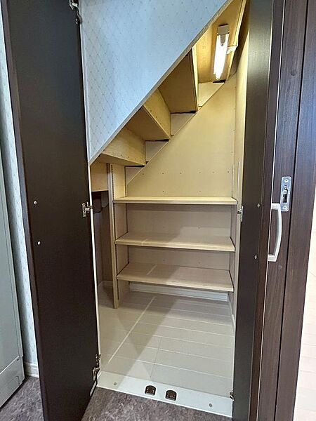 detached 北海道滝川市朝日町東１丁目
地図を見る