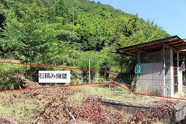 敷地の奥側です