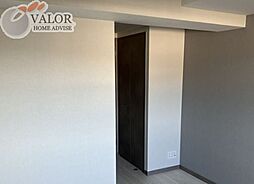 RELUXIA GRANDE 横濱吉野町 304 3階1Kのリビング/ダイニング