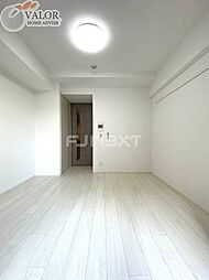 ガーラ・シティ横浜反町 8F 8階1Kのリビング/ダイニング