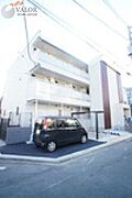 綱島駅より徒歩18分 築10年4ヶ月 3階建の賃貸物件
