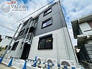鶴見市場駅より徒歩10分 3階 築1年7ヶ月の賃貸物件