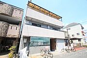 北加賀屋駅より徒歩9分 築25年7ヶ月 3階建の賃貸物件
