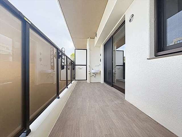 バルコニー