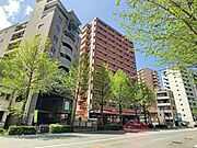 博多駅より徒歩10分 11階 築23年8ヶ月の賃貸物件