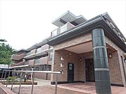 グランデュールシャトーB 3階 築22年6ヶ月の賃貸物件