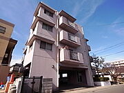 今宿駅より徒歩5分 築39年 4階建の賃貸物件
