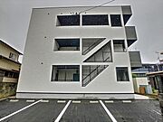 梅林駅より徒歩11分 3階 築2年6ヶ月の賃貸物件