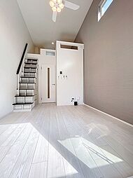 ルナソル　ミラ 205 2階1Kのリビング/ダイニング