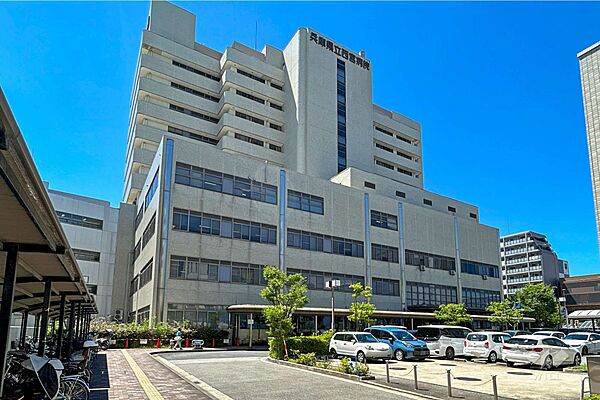 兵庫県立西宮病院の外観