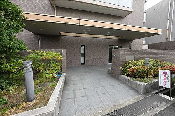 エントランスアプローチ