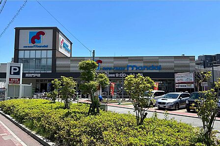 万代(西宮門戸店)の外観