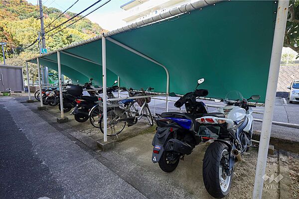駐輪場・バイク置場