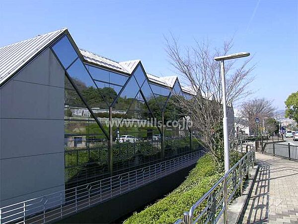 五月山体育館の外観