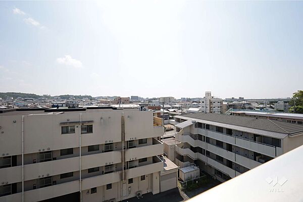 バルコニーからの眺め（南東方向）［2026年7月21日撮影］