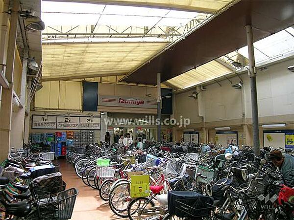 イズミヤ(庄内店)の外観