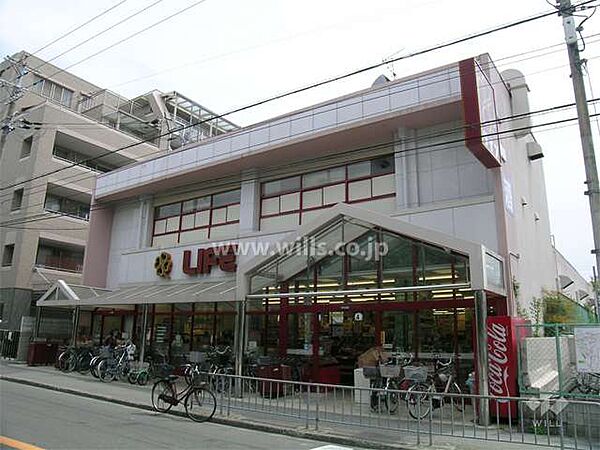 ライフ(豊中店)の外観