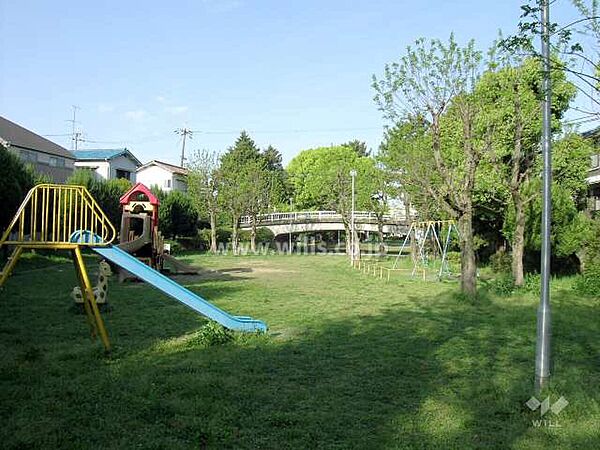 橋のかかる公園（萩の寺公園）