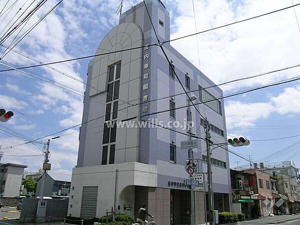 庄内幸町図書館の外観