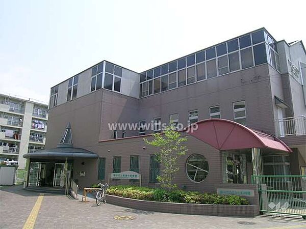 東豊中図書館