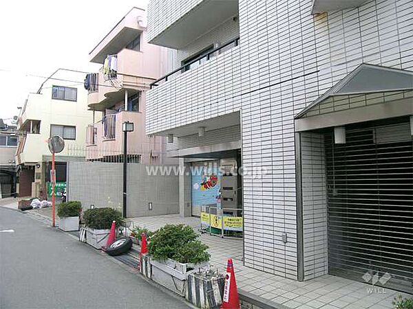 さわだ家庭保育所[私立]の外観