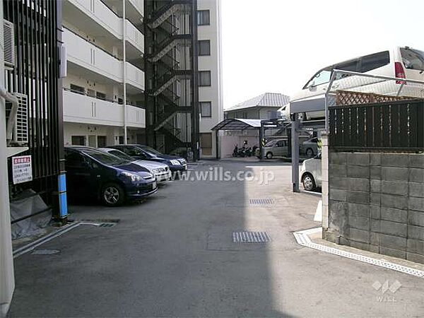 駐車場を拡大表示