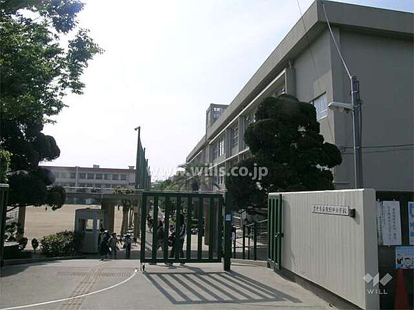 熊野田小学校[公立]の外観