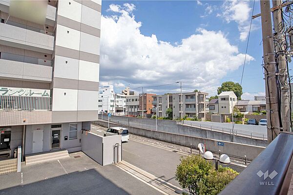 バルコニーからの眺め（北東側南東方向）風通し良好です。