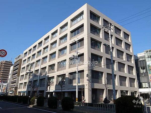 淀川区役所の外観