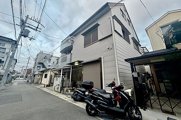 物件の外観（南側から）［2025年12月23日撮影］