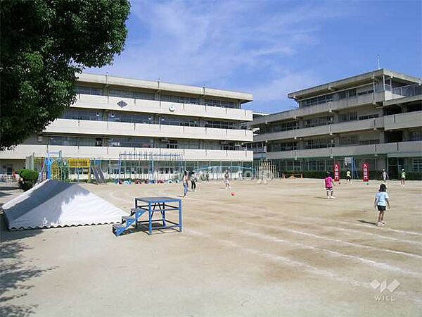 吹田第三小学校[公立]の外観
