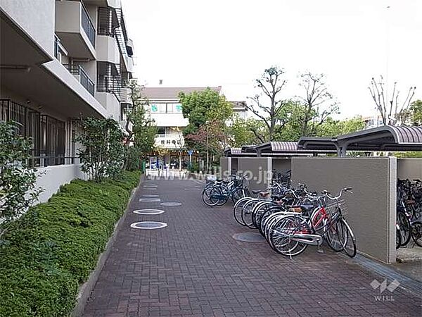駐輪場