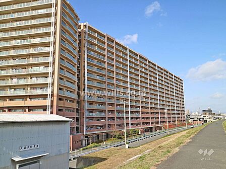 BELISTA東淀川大桐B棟の外観(南東側から)