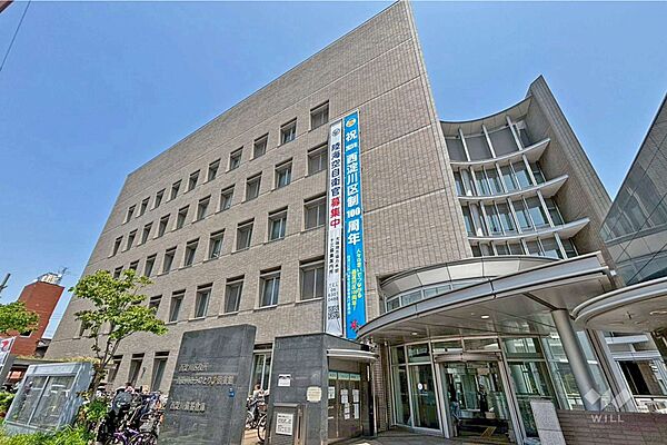西淀川区役所の外観