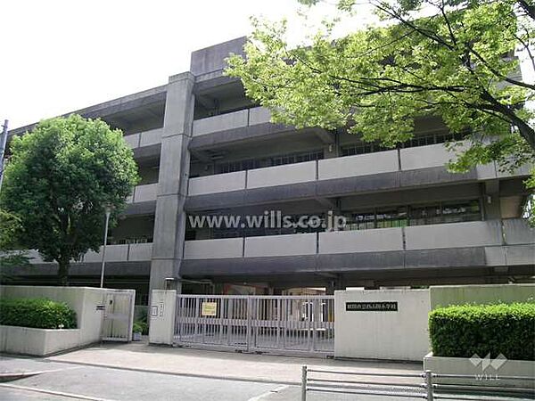 西山田小学校[公立]の外観