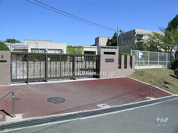 桃山台小学校[公立]の外観