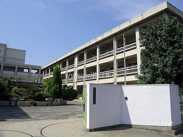 第五中学校[公立]の外観