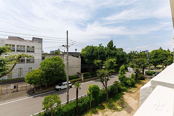 バルコニーからの眺め（北西方向）［2026年7月17日撮影］