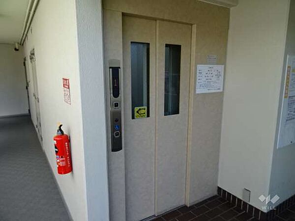 エレベーター