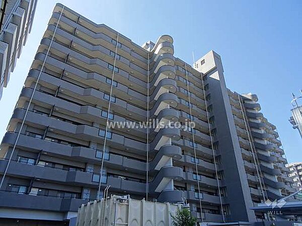 藤和シティーホームズ江坂2の外観（北東側から）