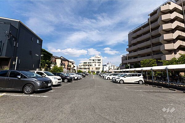 敷地内駐車場(屋外平面式)