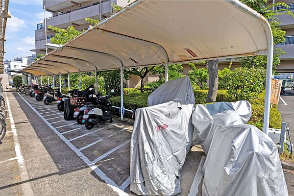 バイク置場