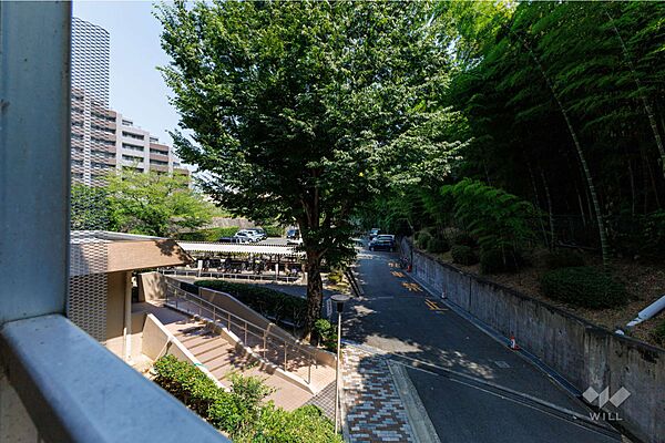 バルコニーからの眺め（北側北西方向）［2026年7月24日撮影］