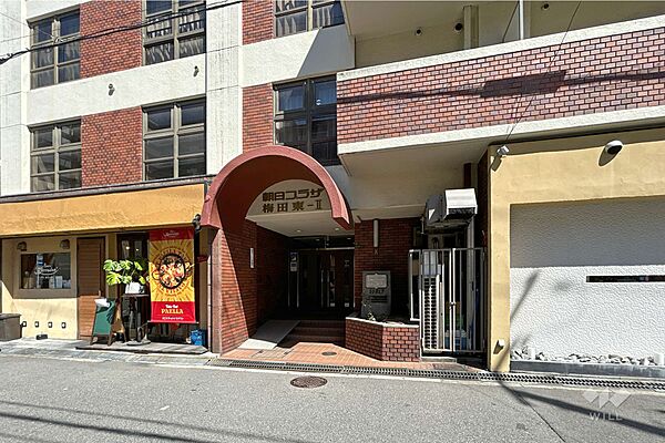 敷地入り口