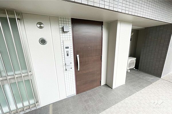 物件の玄関［2026年8月9日撮影］